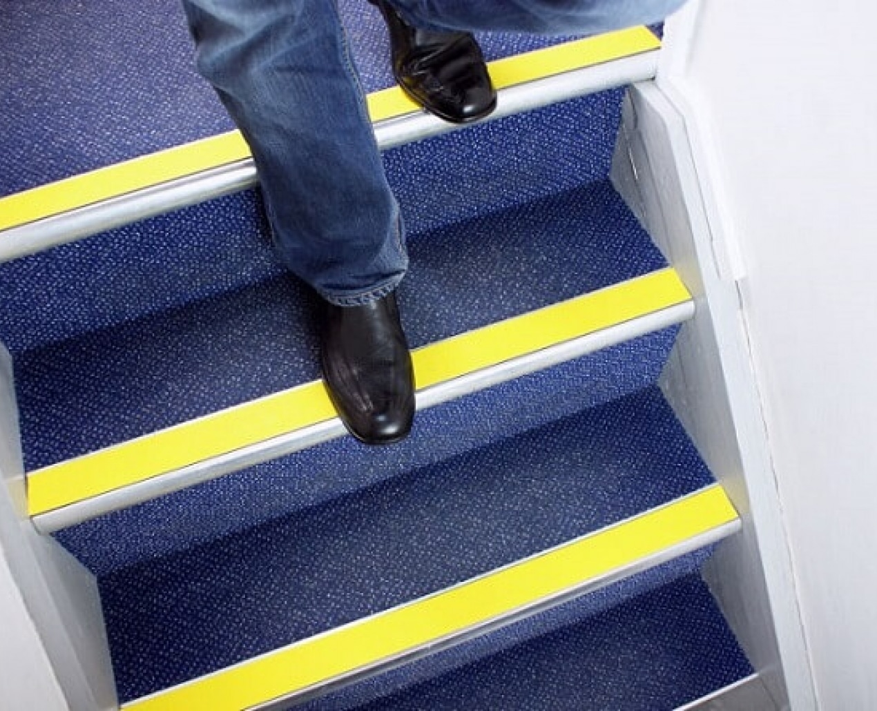 How Do You Choose the Right Anti-Slip Flooring for Industrial Environments?